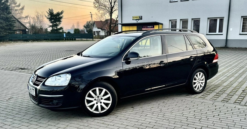 Volkswagen Golf cena 17900 przebieg: 262000, rok produkcji 2009 z Otwock małe 704